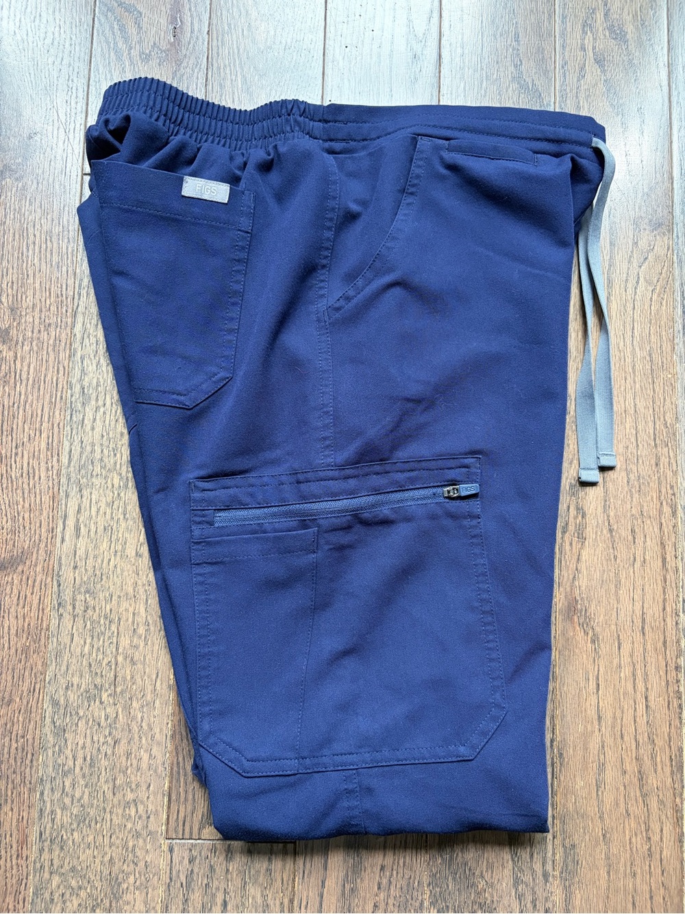 FIGS Navy Blue Straight Leg Scrub Pants Women’s XS Technical Collection - Picture 4 of 5